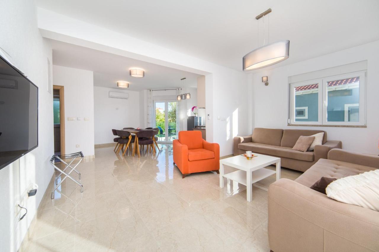 Apartments Zvonik Brist Dış mekan fotoğraf